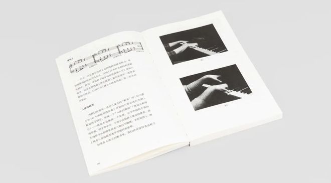 九游app：豆瓣92｜“谁能像我一样在97岁推出全新专辑？”
