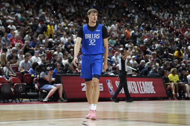 新赛季各大奖项预测：文班预定DPOY？布伦森有望争MVP？