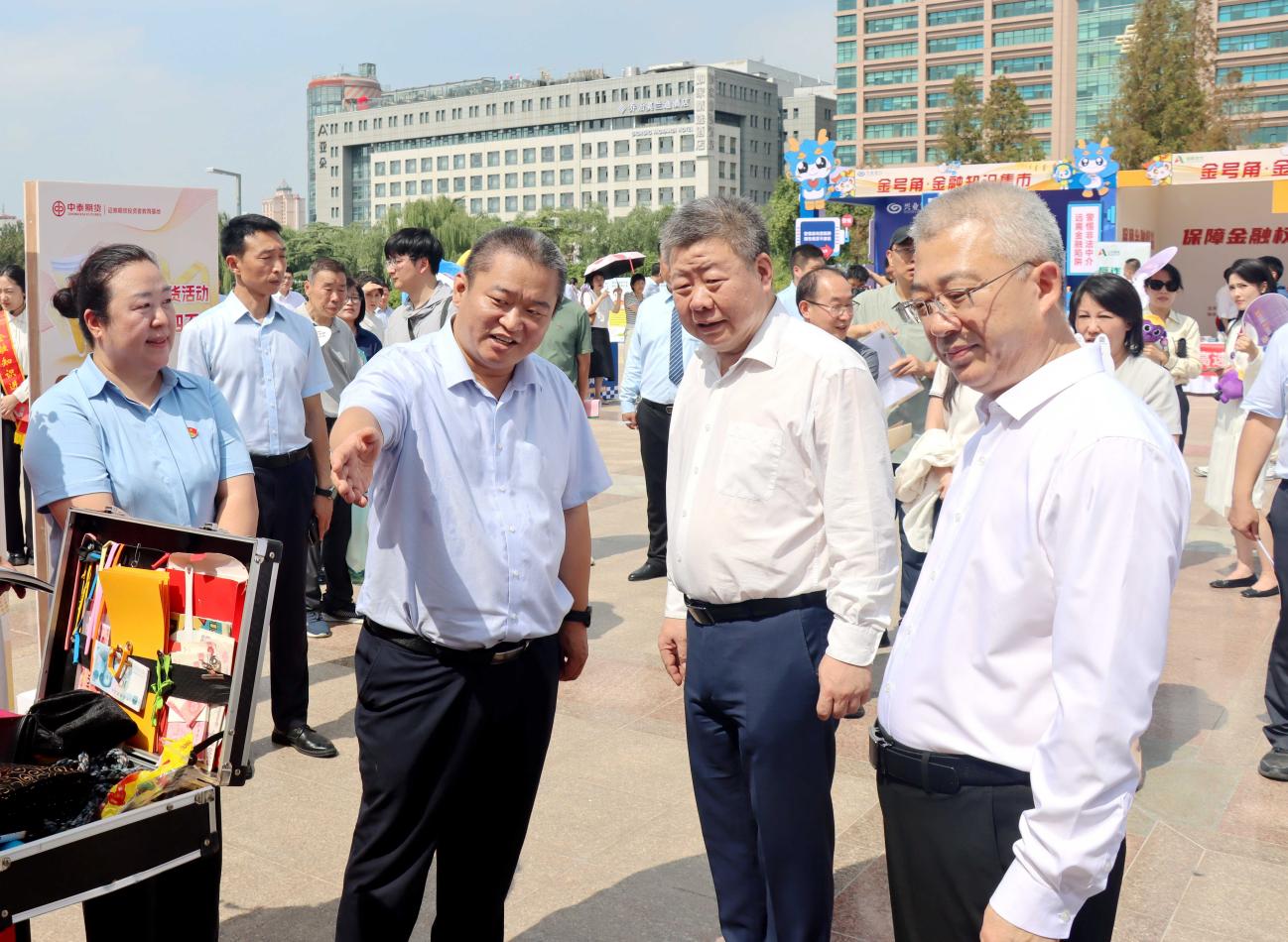 (图2)