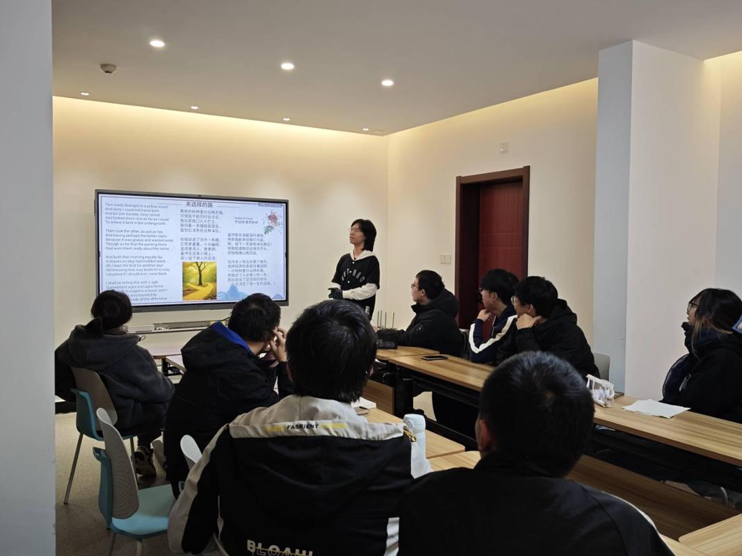 南洋书院“乐天夜校·课后拾光”系列活动：五育并举点亮课余生活