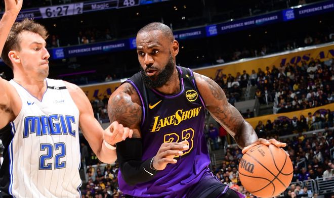 九游娱乐：25日NBA前瞻：詹姆斯复仇魔术拒绝3连败？威少只差3分超越加内特