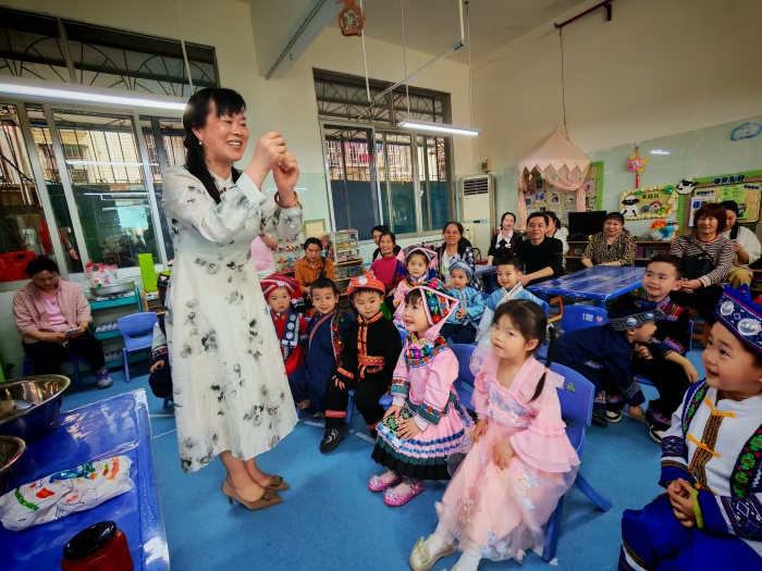 灵川镇甘棠村：民俗传承进校园三月三 里绽新花