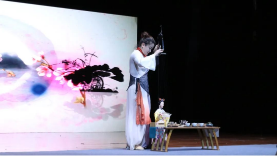 (图4)