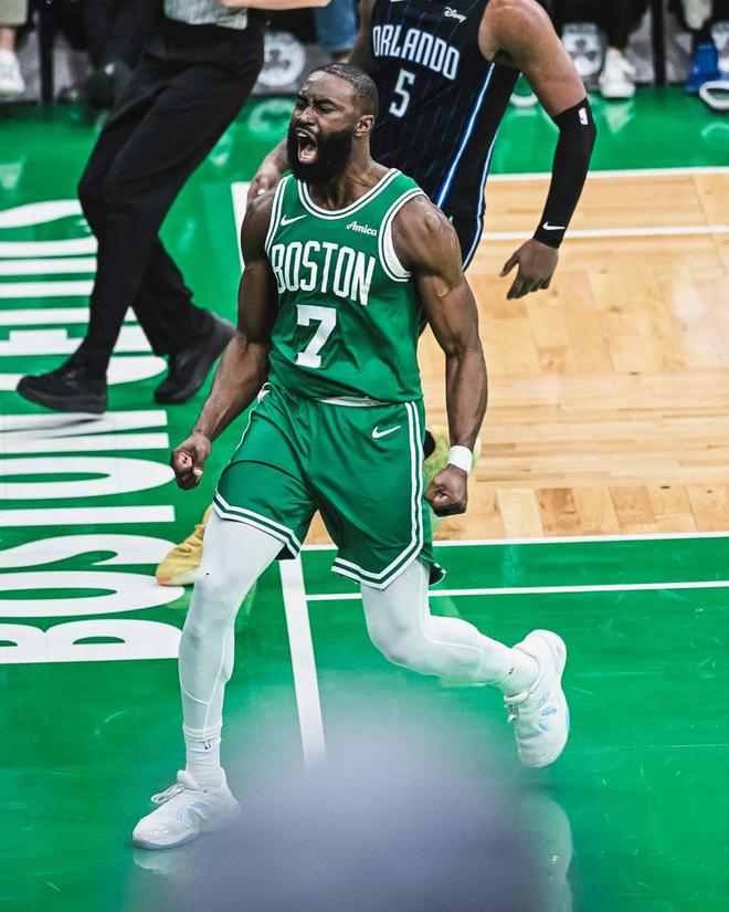 109-100！塔图姆缺阵布朗36分板绿衫军再胜魔术2-0领先