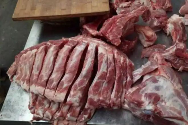 中小学营养餐为何沦为权力“唐僧肉”