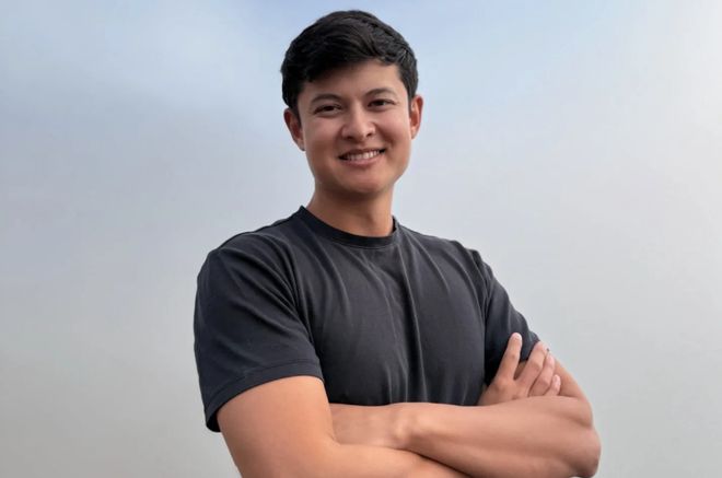 他为500强造出冠军「AI裁员机器」！然后把自己裁掉了