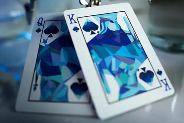 九游app:白百何儿子18岁惊现陈羽凡基因母子互动照曝光!